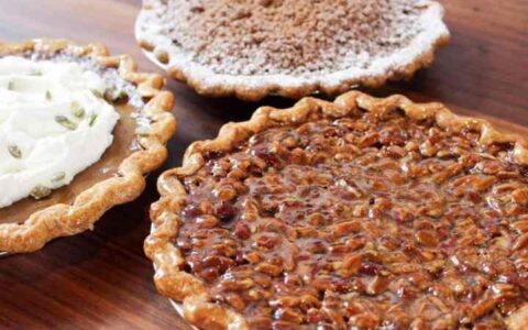 Farmshop Marin special organic local wholesome holiday pies and desserts